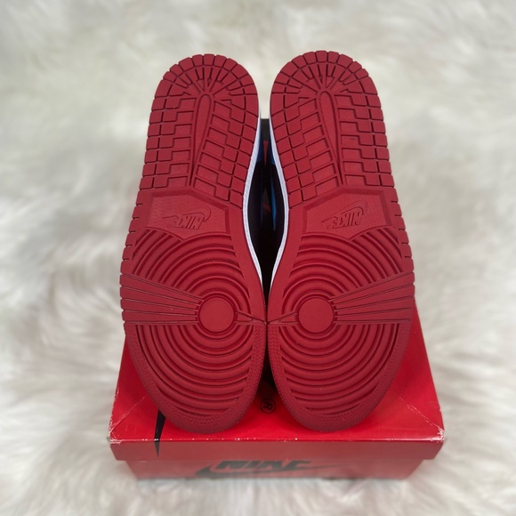 Air Jordan 1 retro high og Unc to chi womens size 8 / mens size 6.5 - Picture 6 of 6